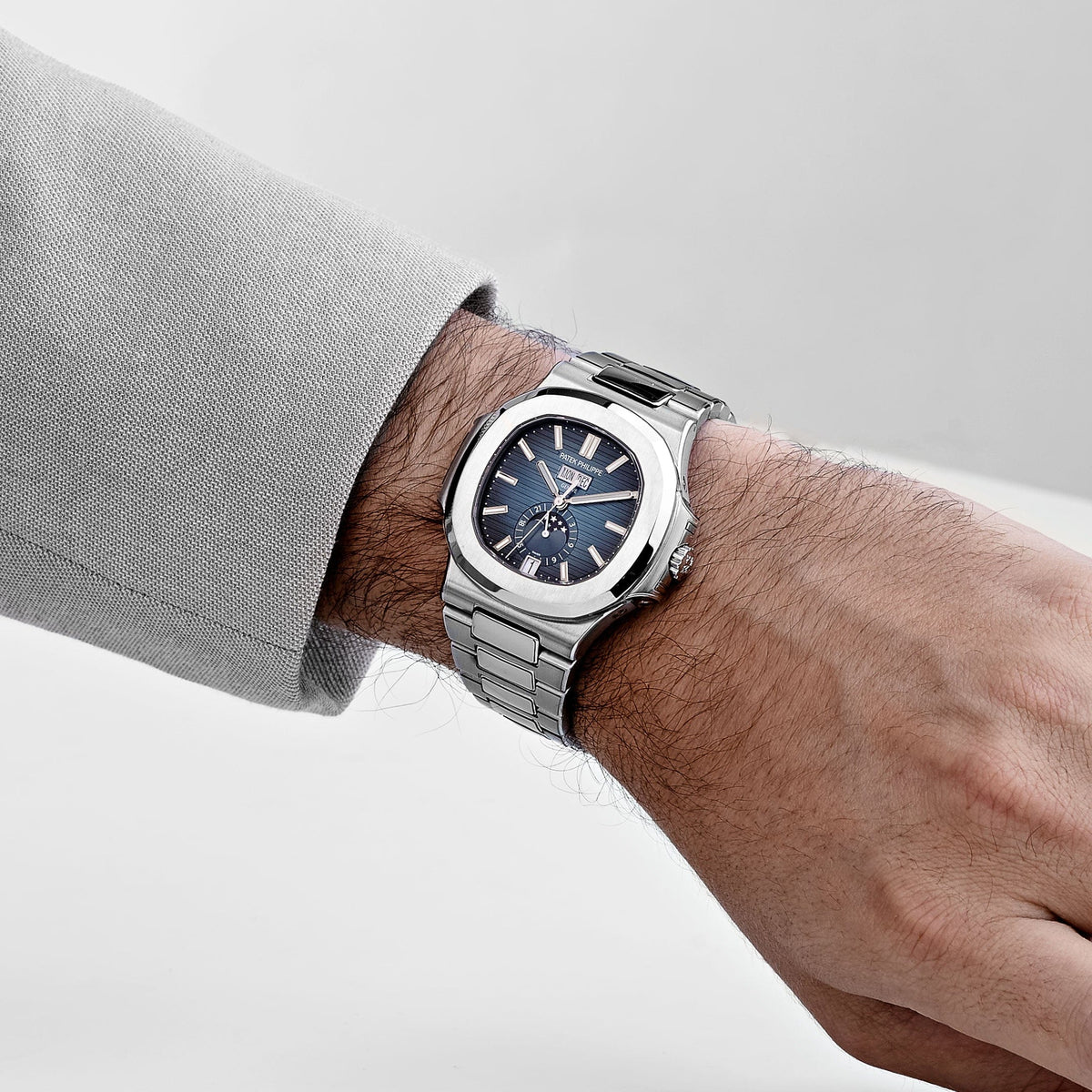 Luxury Stainless Steel Men’s Chronograph Watch Blue Dial