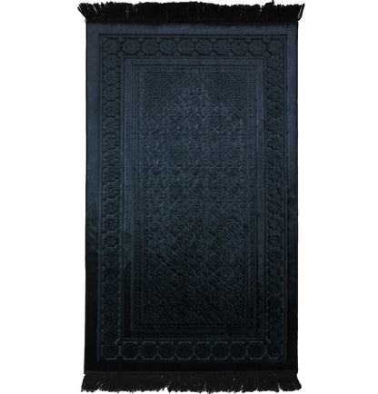Premium Luxury Black Prayer Mat – Quilted Velvet Islamic Prayer Rug